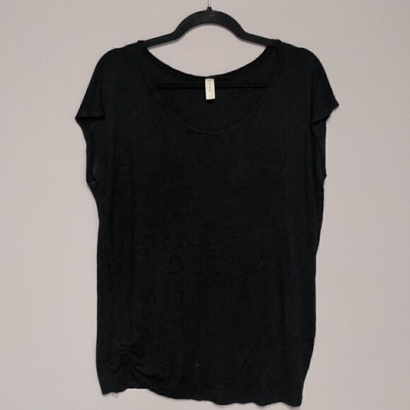 luxe Cap Sleeve Shirt   - Picture 1 of 5